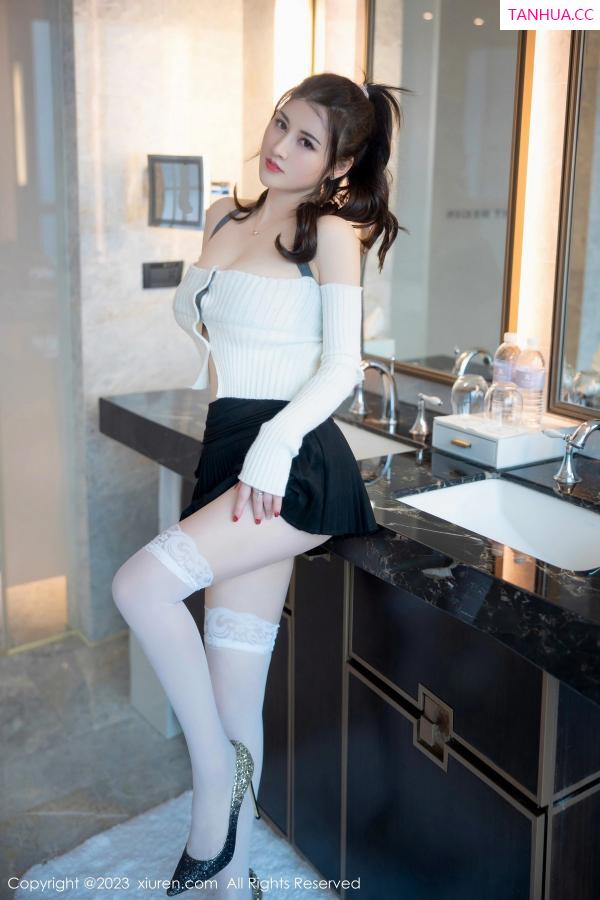 陈诗诗 诗诗 [XiuRen]高清写真图 2023.03.28 No.6484 诗诗kiki 丝袜美臀第13张图片